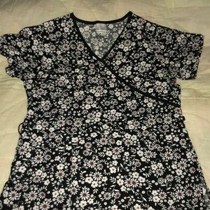 Willow Brook scrub top